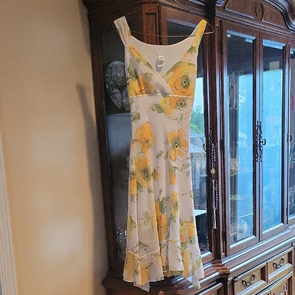 Floral Yellow and White Women's Dress